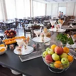 Хотел Mercury 4*